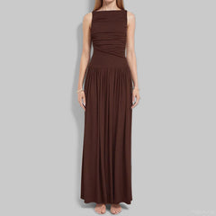 Elegant solid color slim fit pleated dress