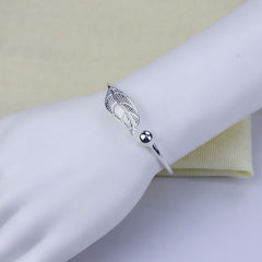 Leaf bracelet