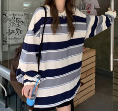 Vintage Striped 90s Long Sleeve Tee