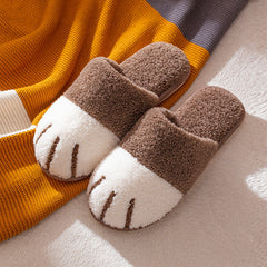 Cat's claw plush slippers
