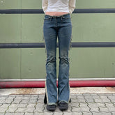 Low-waisted Raw Edge Flared Jeans