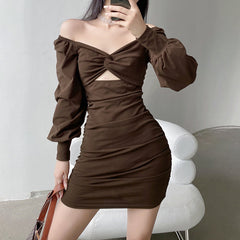 Twist Chest Cutout Puff Sleeve Pleats Dress