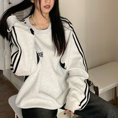 Letter Print Piping Detail Raglan Sweatshirt