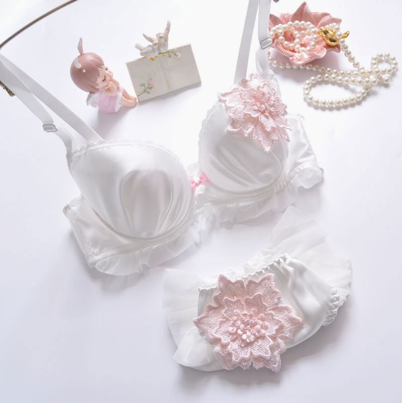 Embroidery Flower Underwear Set