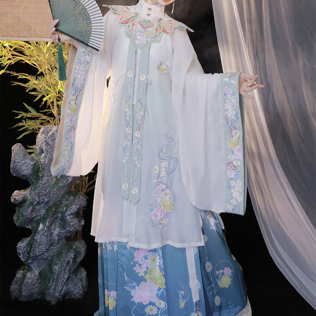 Flower Embroidery Hanfu Dress Set