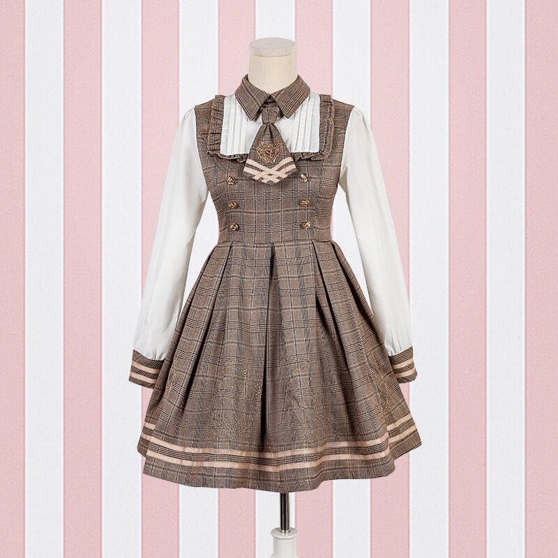 Conjunto de capa de lana con vestido a cuadros bordado