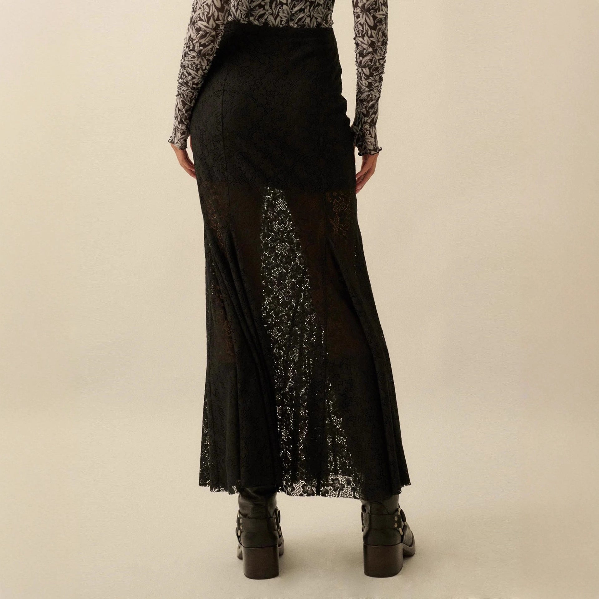 Chic jacquard hollow fishtail skirt