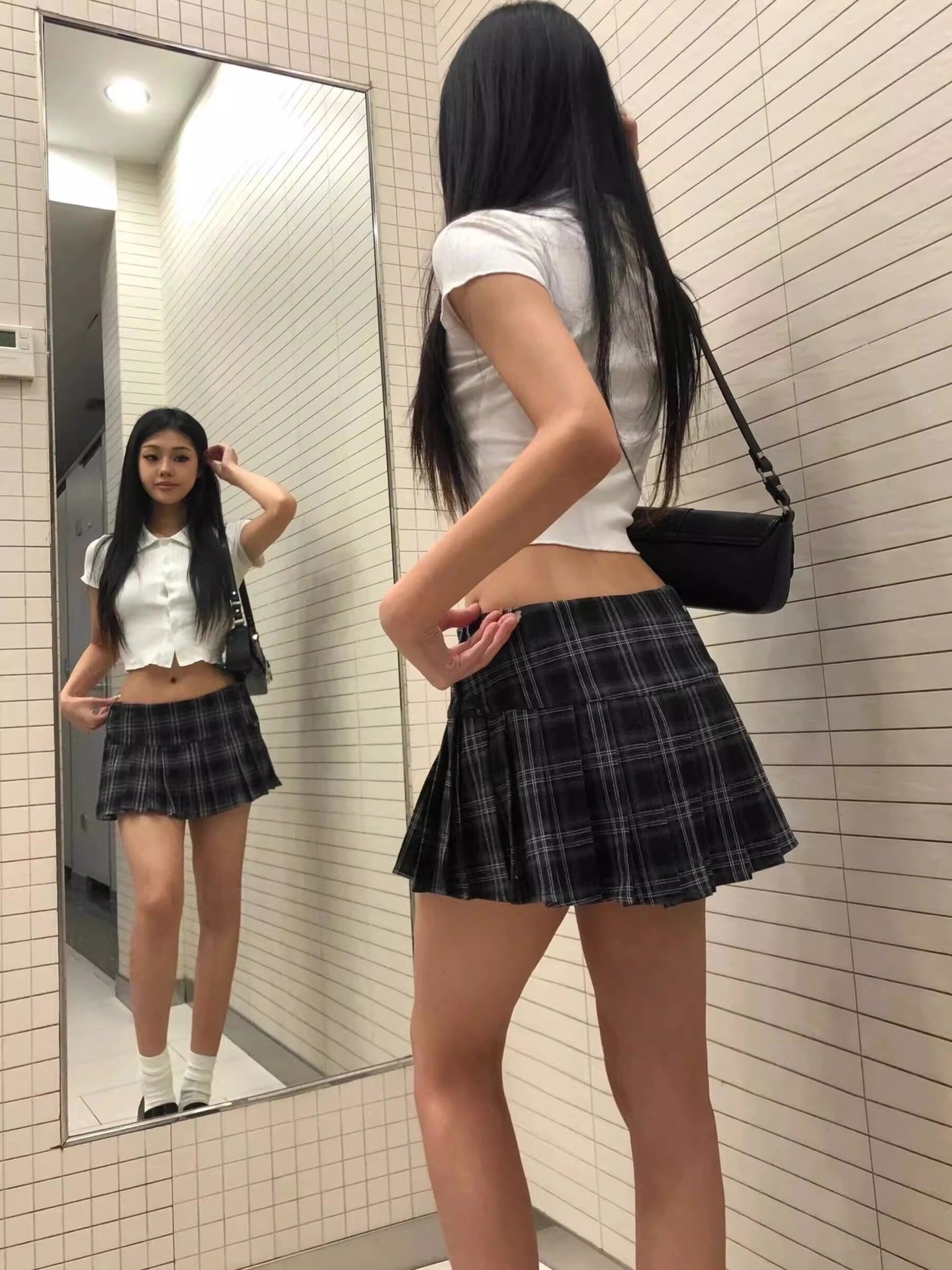 Retro Checkered Low-Waist Short Skirt