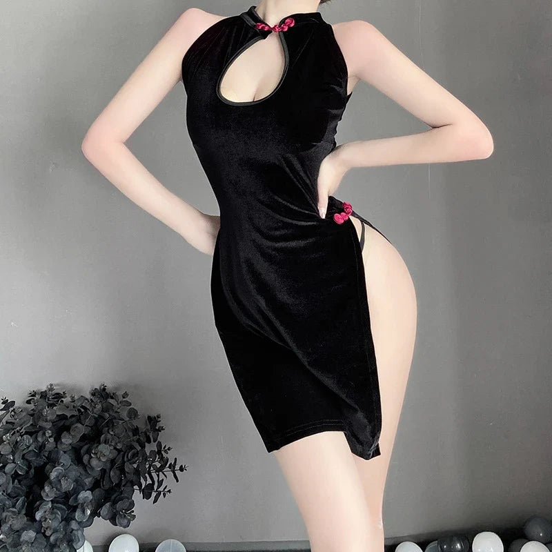 Hot Slit Cheongsam Tempting Backless Style Traditional Improved Exotic Costumes