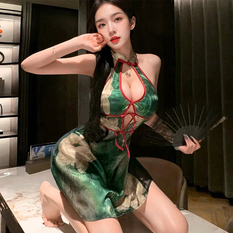 Classics Lingerie Halter Hollow Out See-through Backless Tradition Retro Improve Cheongsam Green