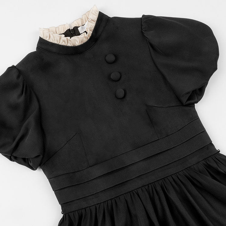 Black Short-sleeved Bow Dress