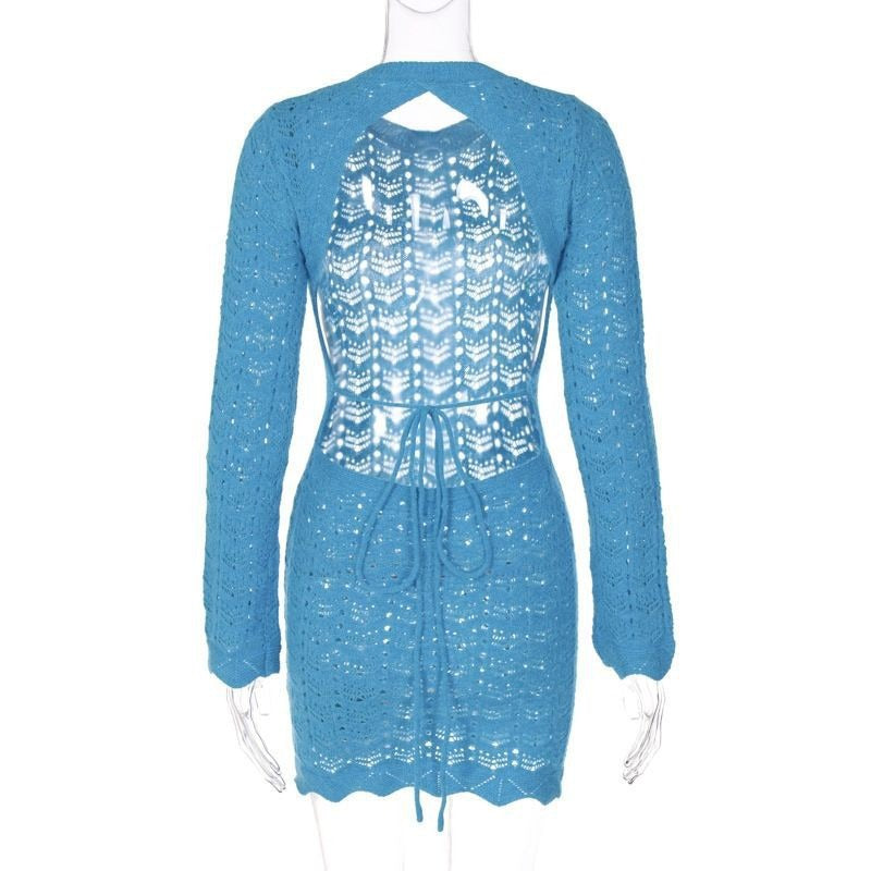 Tight Long-Sleeved Open-Back Dress