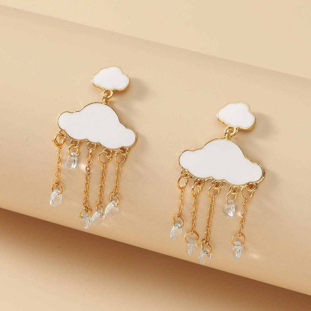 White Cloud Tassel Pendant Earrings