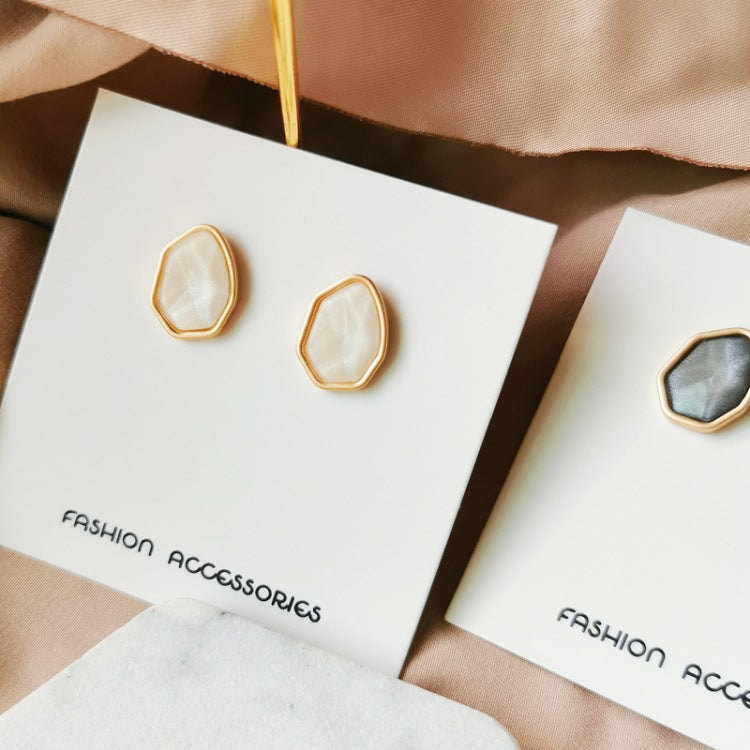 Irregular geometry earrings