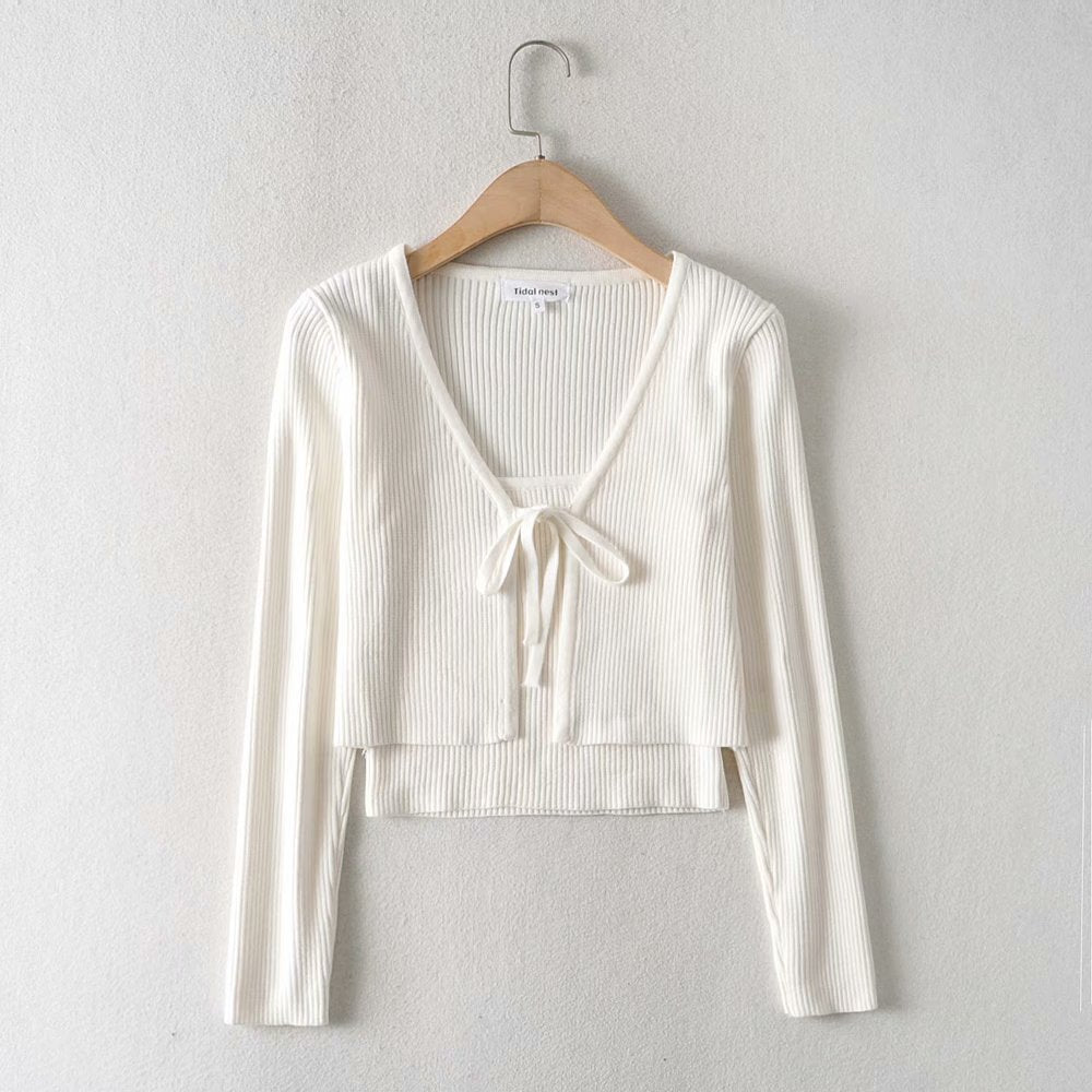 Flat-mouth Threaded Camisole Knitted Cardigan