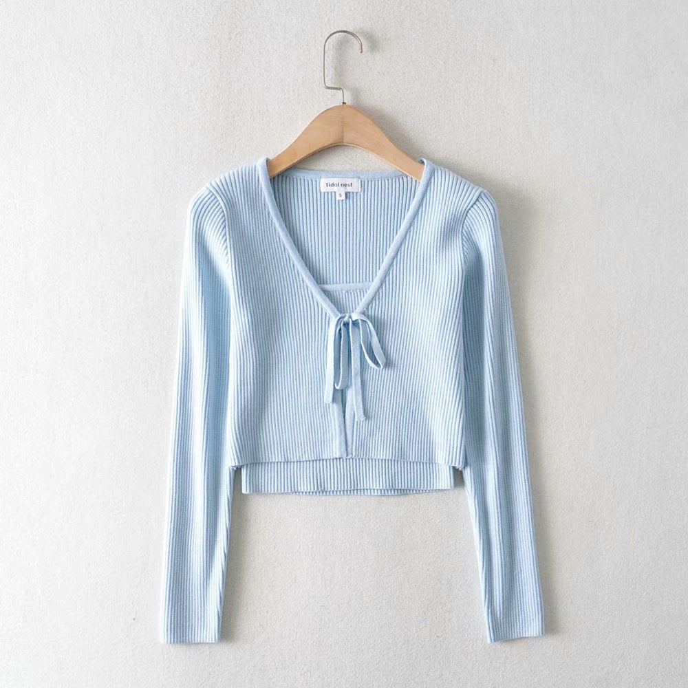 Flat-mouth Threaded Camisole Knitted Cardigan