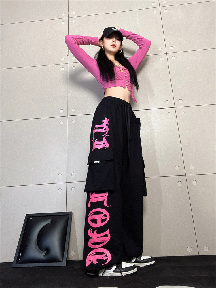 Gothic Letter Pocket Patch Wide Leg Sweatpants