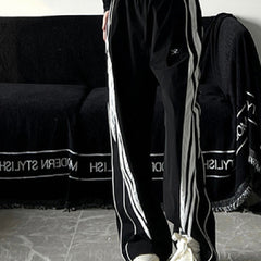 Contrast Piping Black Sweatpants