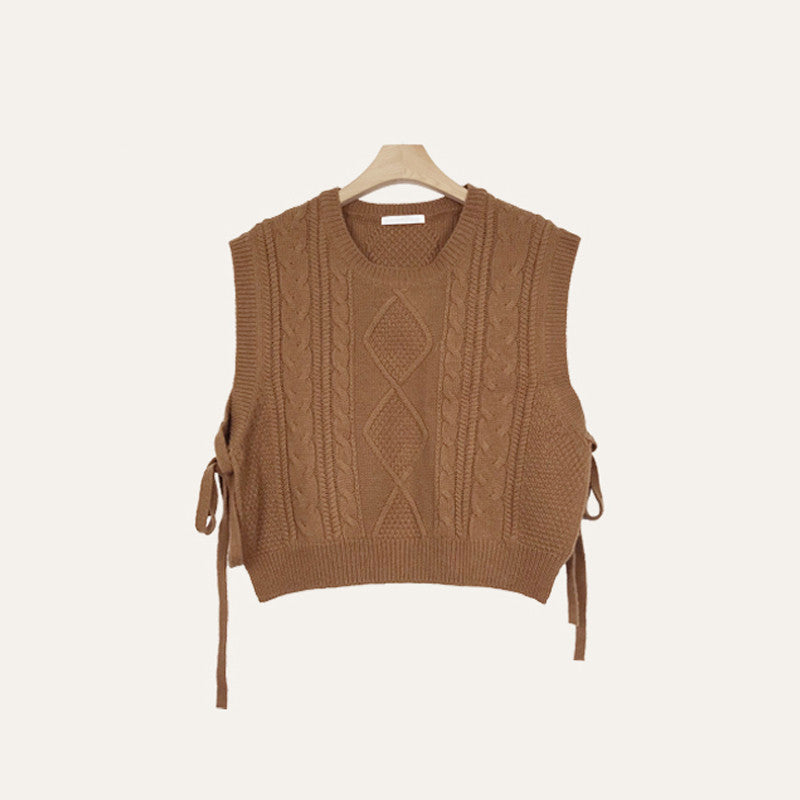 Coffee Cream Argyle Vest