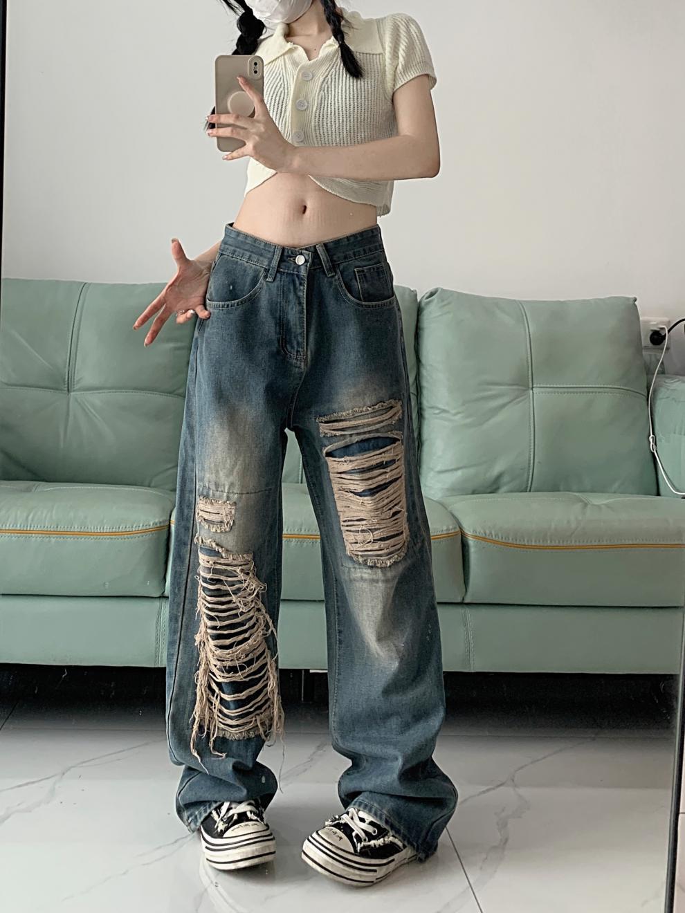 Retro Distressed Patch Ripped Baggy Jeans