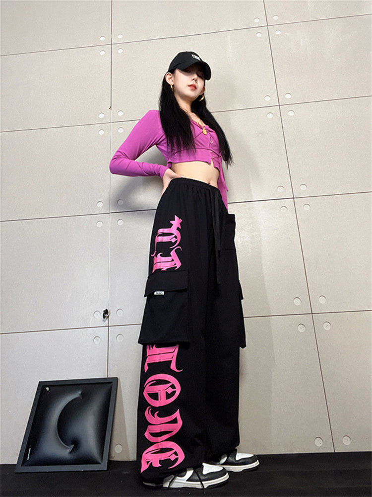 Gothic Letter Pocket Patch Wide Leg Sweatpants