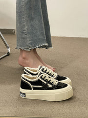 Stars Frayed Trim Sneakers